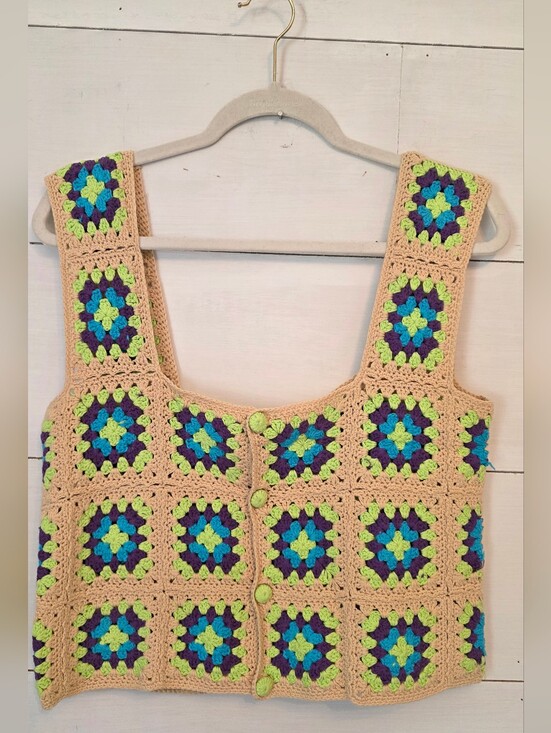 Zara Tops - Beautiful Zara Granny Square Tank